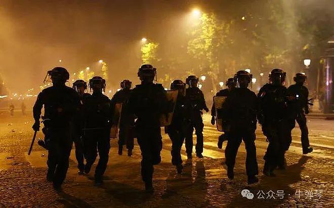 一觉醒来，巴黎又成了战区，原因让人哭笑不得（组图） - 6