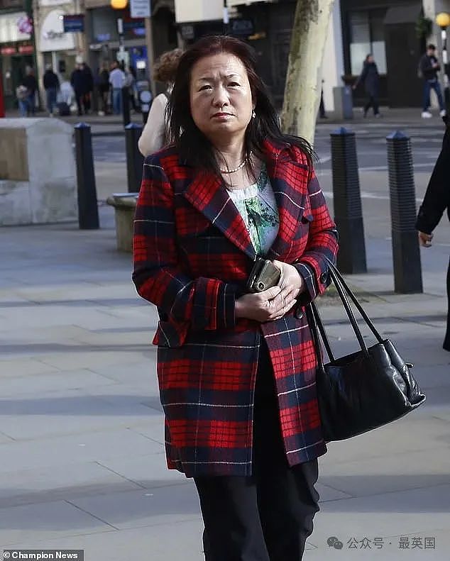 狗血反转！94岁英国富翁离世，七旬女儿怒告54岁中国后妈：她诱骗我爸百万遗产（组图） - 6