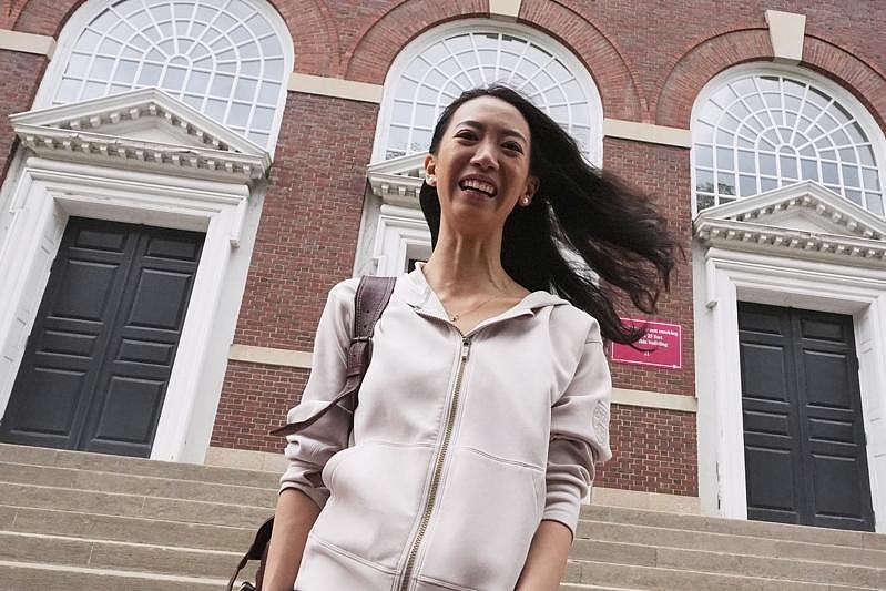 青岛女孩江玉蓉哈佛毕业致词暴红，网友：比川普有格局（组图） - 3