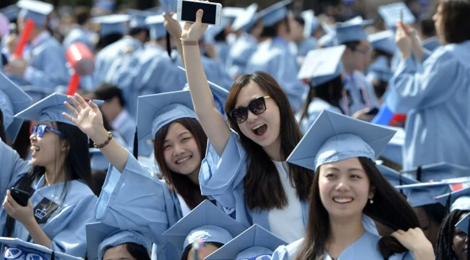 特朗普直接喊话中国留学生:“你们不会有事,事情会好起来”(组图) - 2