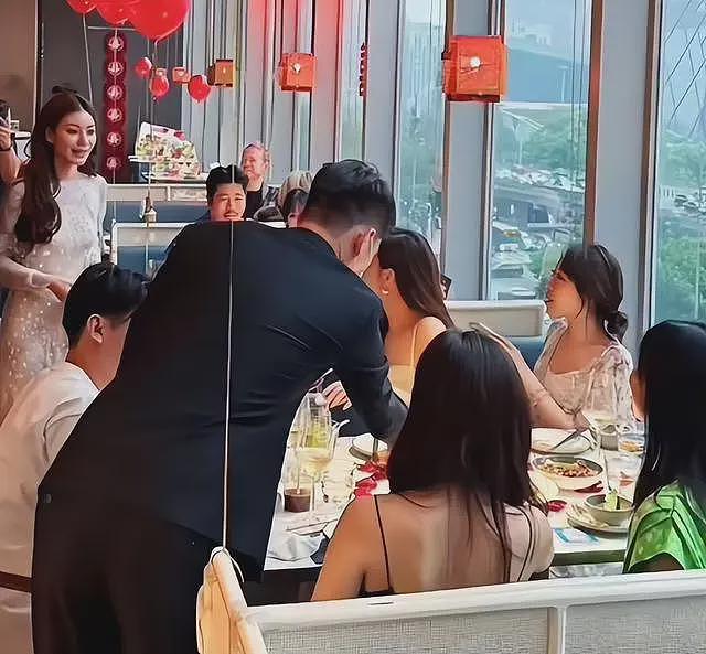 汪小菲的婚礼，为什么会选在北京“郡王府”饭店举行？（组图） - 19