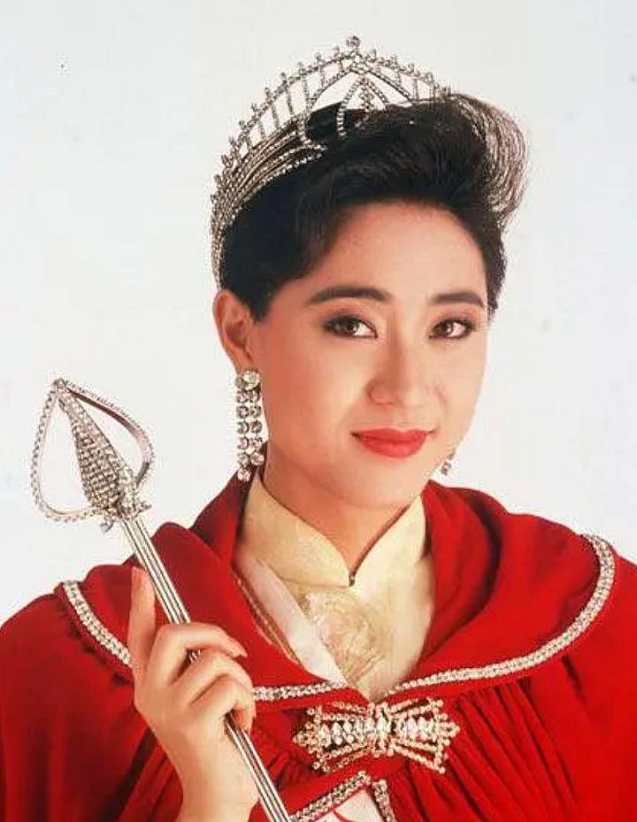 陈法蓉新剧再现港女精神？与李嘉欣争了半辈子，年近六十活出真谛（组图） - 10