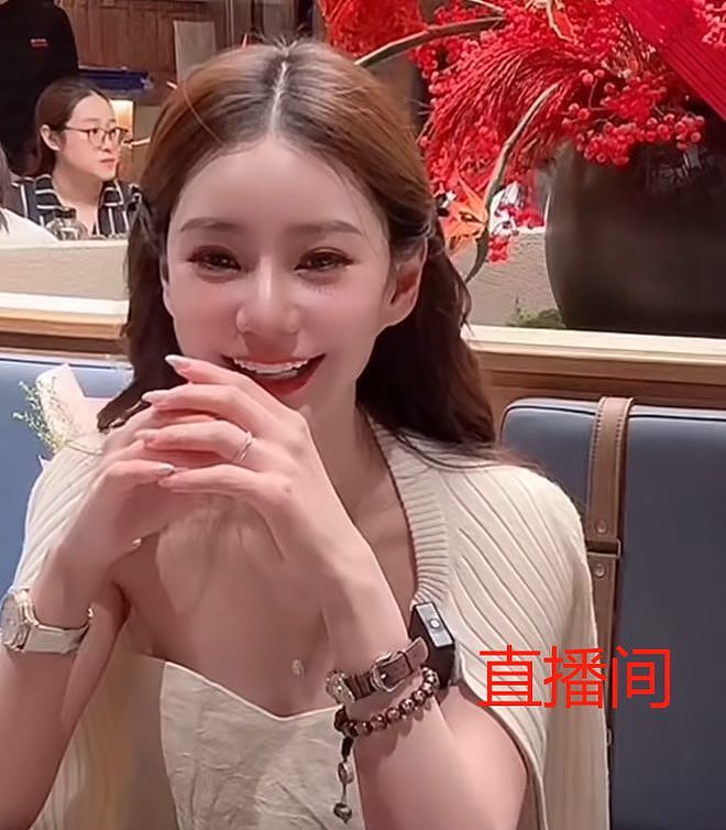 马筱梅生图撞脸S妈，网友感叹好像母女，业内呼吁汪小菲珍惜女方（组图） - 2