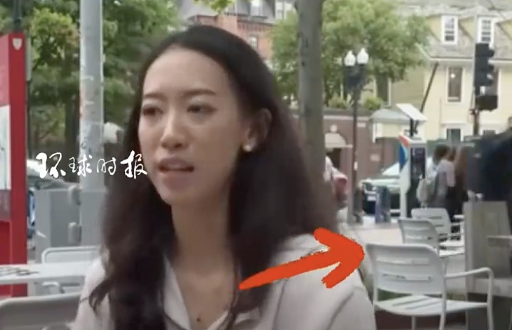 哈佛中国女生蒋雨融正接受采访，后面两人打起来了（视频/组图） - 1