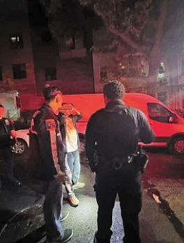 地下赌档又溅血!惊传一华男遭割喉,两华人互砍重伤送医(组图) - 1