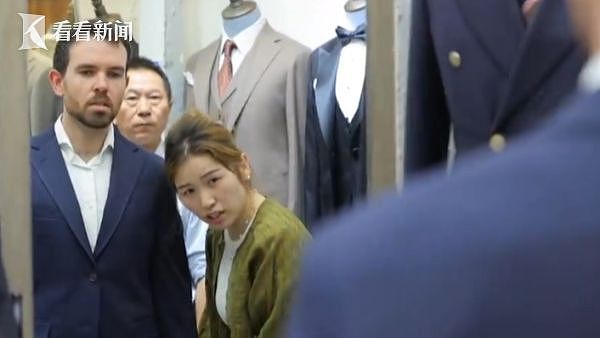 突然爆火!大批外国人来上海直奔这里,疯狂扫货,塞满整个行李箱,店主“人均英语八级”(组图) - 3