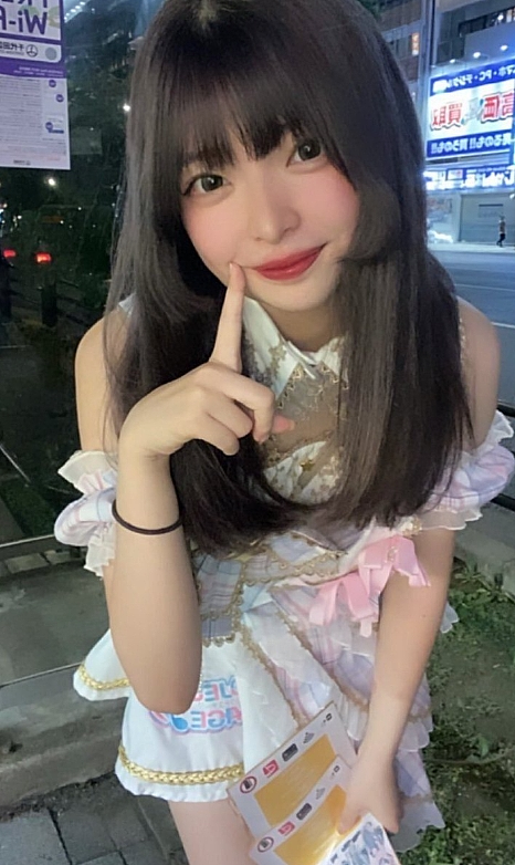 一次300万？日本女大学生为钱入局富豪趴，男友竟放任门外蹲守，直到女友被迫吸毒....（组图） - 4