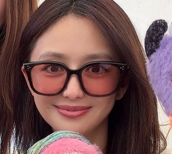 杜华晒出40+女星同框照!章子怡素颜认不出,李小璐打扮显年轻(组图) - 17