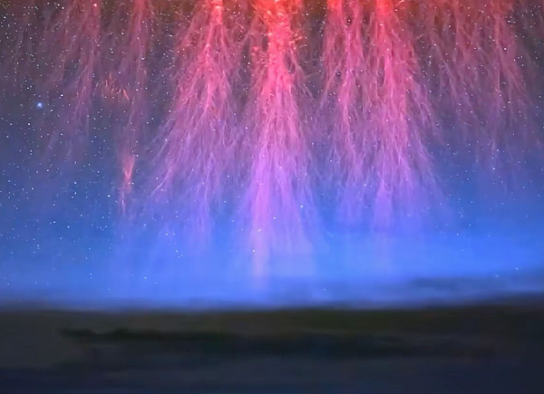 鬼魅般奇景,西藏现罕见“红色精灵闪电”(组图) - 2