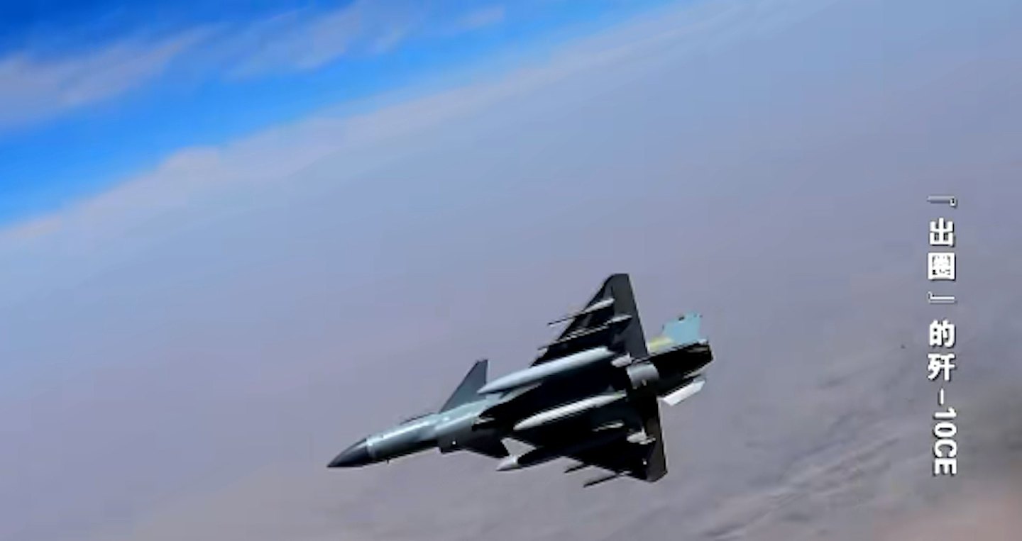 解放军公开歼-10CE实战画面,感受空中近距格斗(组图) - 4