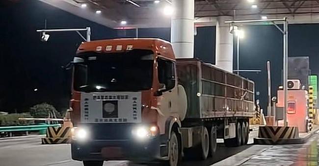 为省30元氧气费，河南卡车司机青藏线缺氧亡，6娃待养（图） - 1
