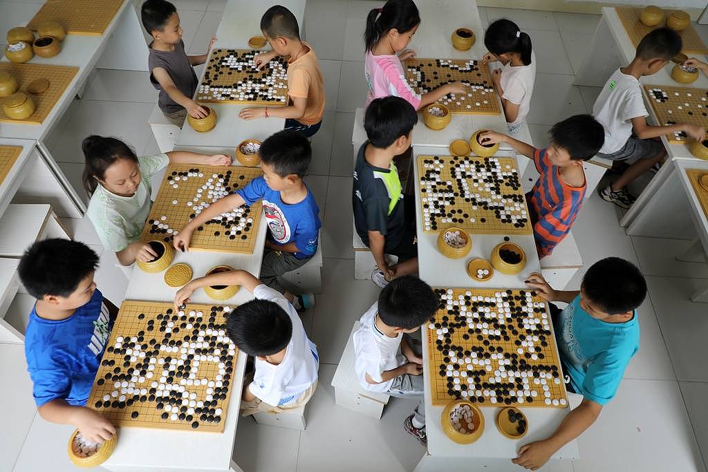 9岁棋童坠亡，同学称其曾遭父亲踢踹（组图） - 8