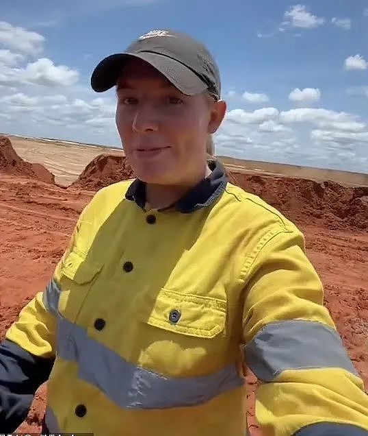英国女生集体跑澳洲当矿工?上14天休6天,又脏又累,但工资高高高高高啊!(组图) - 3
