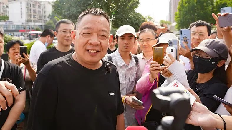 第一批顶流老板，正在被逼退网（组图） - 18