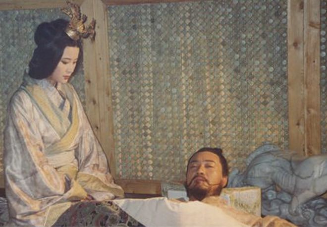 她长得太美被导演“金屋藏娇”，同居27年无名无分，最终早早离世（组图） - 11