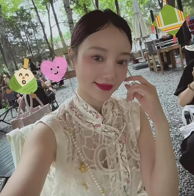 杜华晒出40+女星同框照!章子怡素颜认不出,李小璐打扮显年轻(组图) - 11