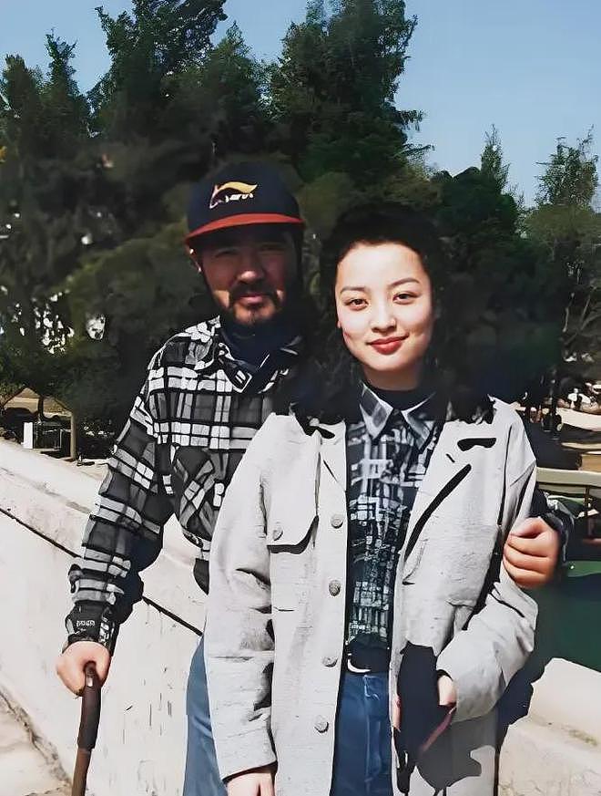 前妻炮轰张纪中勒索30万!男方领离婚证前,向杜星霖转赠美国房产(组图) - 11