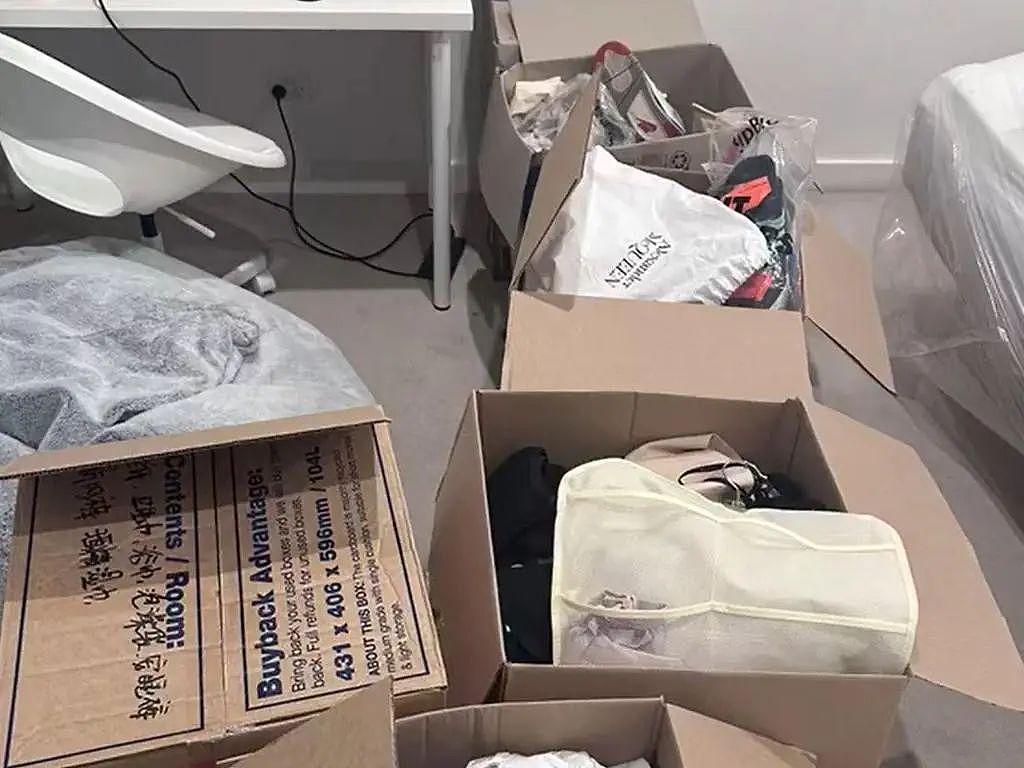 太离谱！澳洲华人情侣度假回家，惊见陌生男“住”进家里，还穿着粪渍衣服喊：我在布置房子（组图） - 5