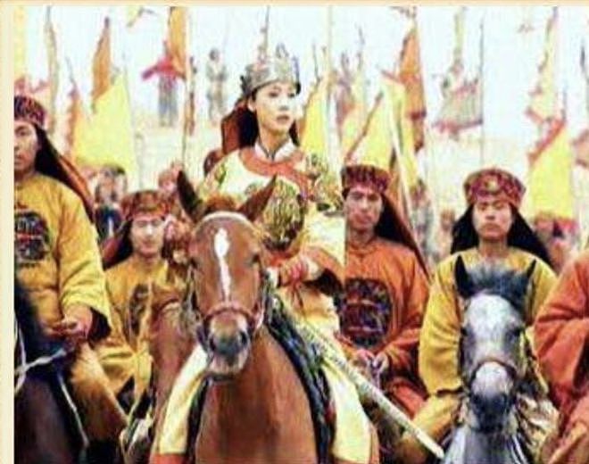 她长得太美被导演“金屋藏娇”，同居27年无名无分，最终早早离世（组图） - 28