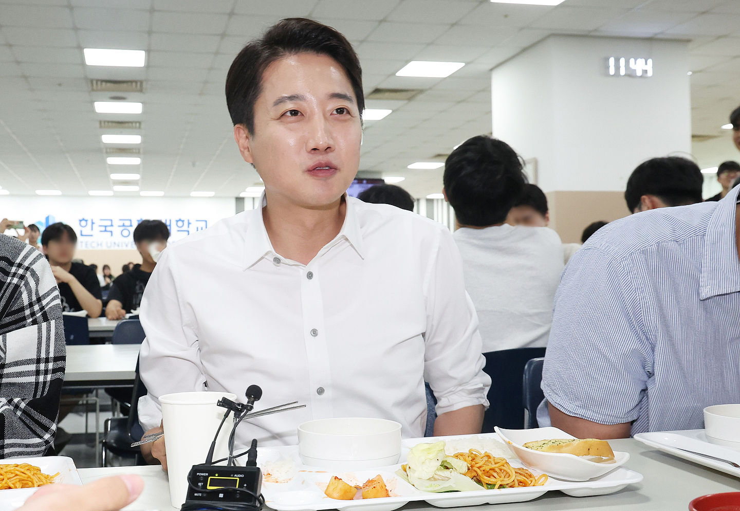 韩国大选催票倒数！李在明、金文洙双强对决，李俊锡：别投给老人（组图） - 4