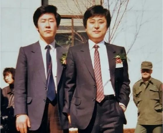 他做梦都想当韩国总统！把野心写在脸上，又一对狠人夫妻上位了……（组图） - 15