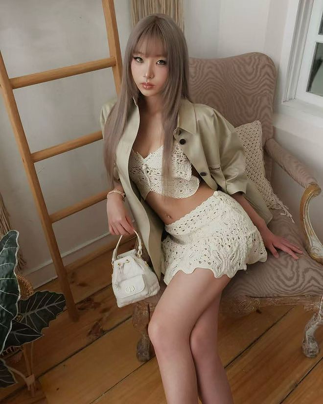 小S女儿不再模仿大S，韩系风甜美路线很漂亮，比妹妹许韶恩还好看（组图） - 2