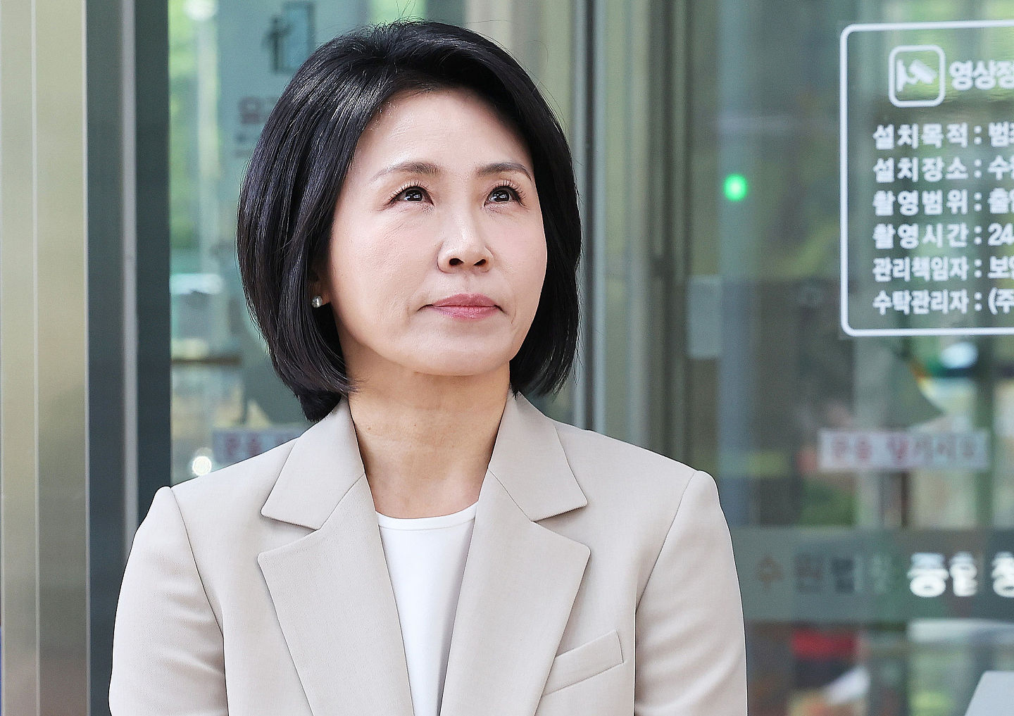 从嫌丑到共度34年!金惠京揭“爱上李在明”关键,6笔记本感动一生(视频/组图) - 2