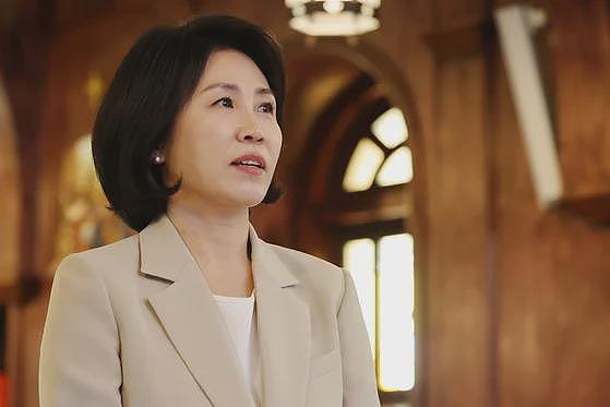 韩国新任第一夫人:曾喊“要从政就离婚”,如今成李在明坚定政治伙伴(图) - 1