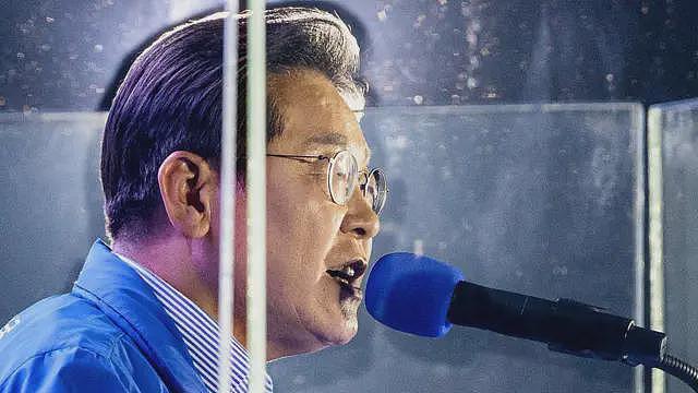 李在明：政治混乱中崛起的韩国新总统（组图） - 1