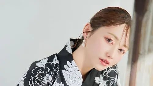 马斯克被爆和日本天后生娃，滨崎步发文辟谣！网友扒出新孩子妈：中日混血性感网红？（组图） - 30