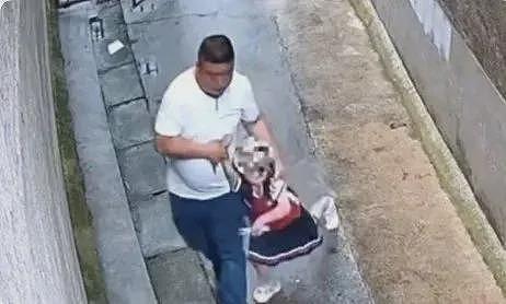 湖南6岁女童被陌生男子拖入僻巷:这个动作,救了她(组图) - 3