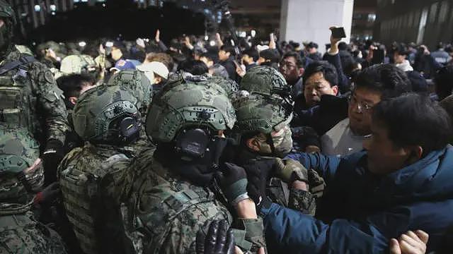 李在明：政治混乱中崛起的韩国新总统（组图） - 4