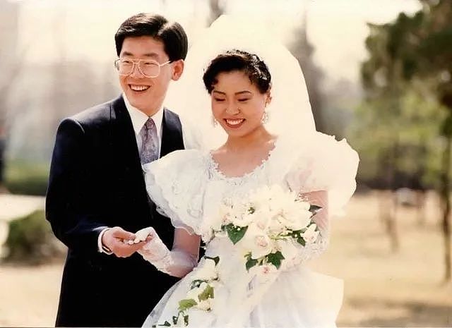 他做梦都想当韩国总统！把野心写在脸上，又一对狠人夫妻上位了……（组图） - 24