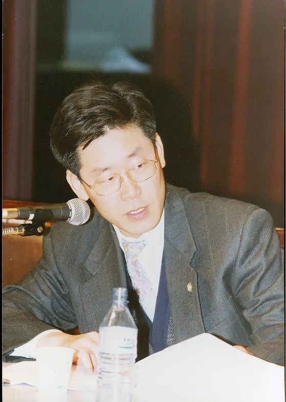 他做梦都想当韩国总统！把野心写在脸上，又一对狠人夫妻上位了……（组图） - 17