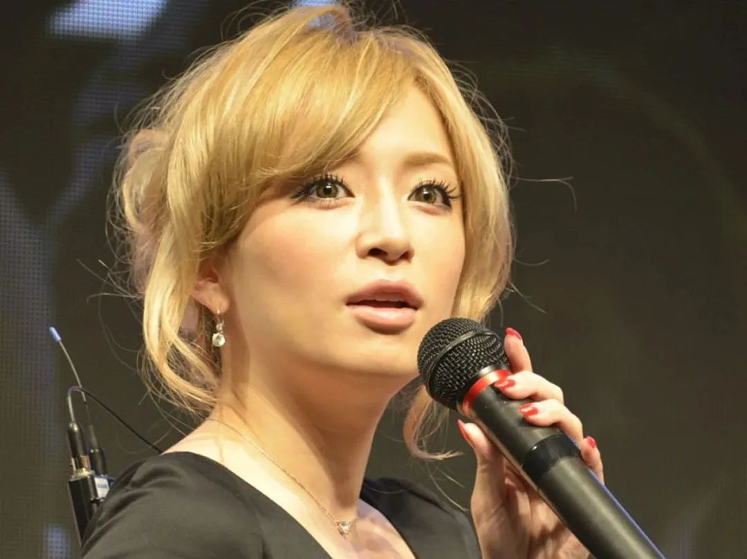傻眼!马斯克与日本天后滨崎步生了个孩子?!滨崎步本人亲自发声!真相竟是…(组图) - 3