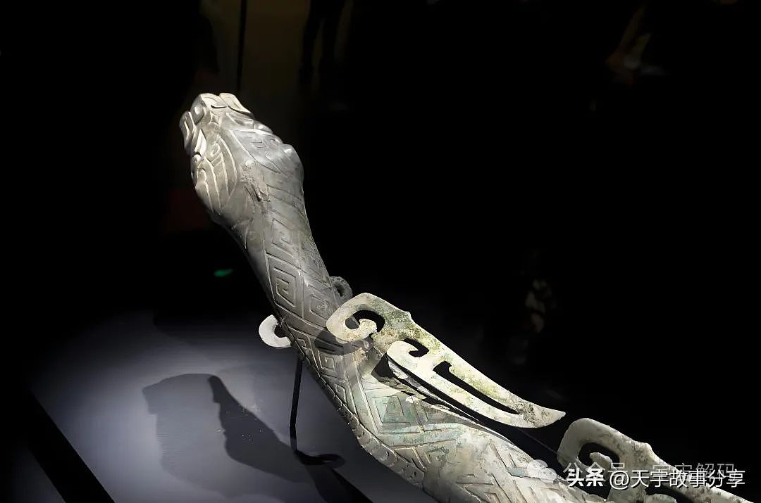 三星堆惊现“千年蛇精“,伏羲女娲竟是古蜀人,考古圈炸锅了!(组图) - 2