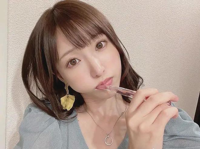 【美女】清纯魔女天使萌,跌落凡间的天使,更是“暴脾气公主”(组图) - 15