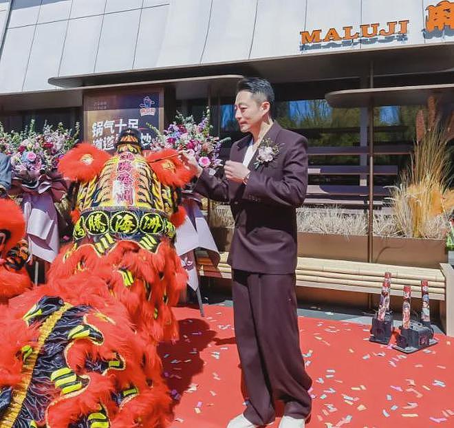 曝麻六记多家门店停业，张兰被美容院持续追债，连5万块都拖欠？（组图） - 17