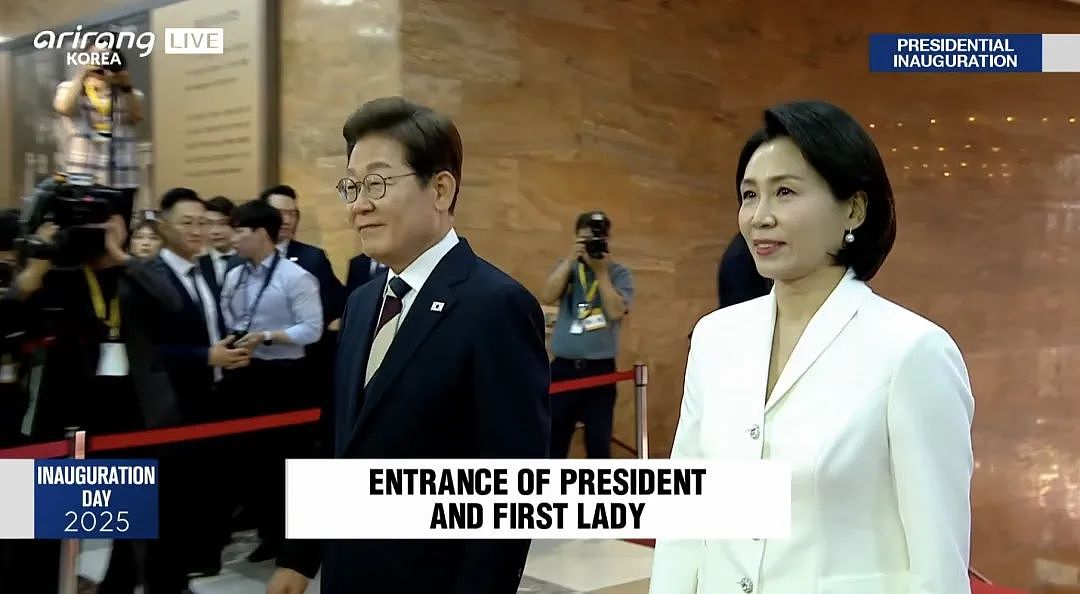 两度自杀!逆袭!狠人李在明成功上任,就职首日就炸锅了(组图) - 2