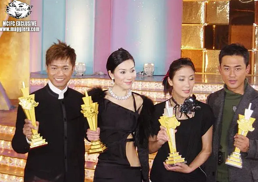 TVB视后戏假仇真！掀起世纪骂战，口无遮拦险被封杀，得病后大彻大悟？（组图） - 1