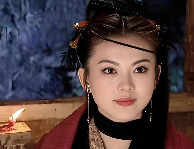 顶着风头“炫富”，带着女儿吃天价粽子，李湘的钱究竟哪来的？（组图） - 10
