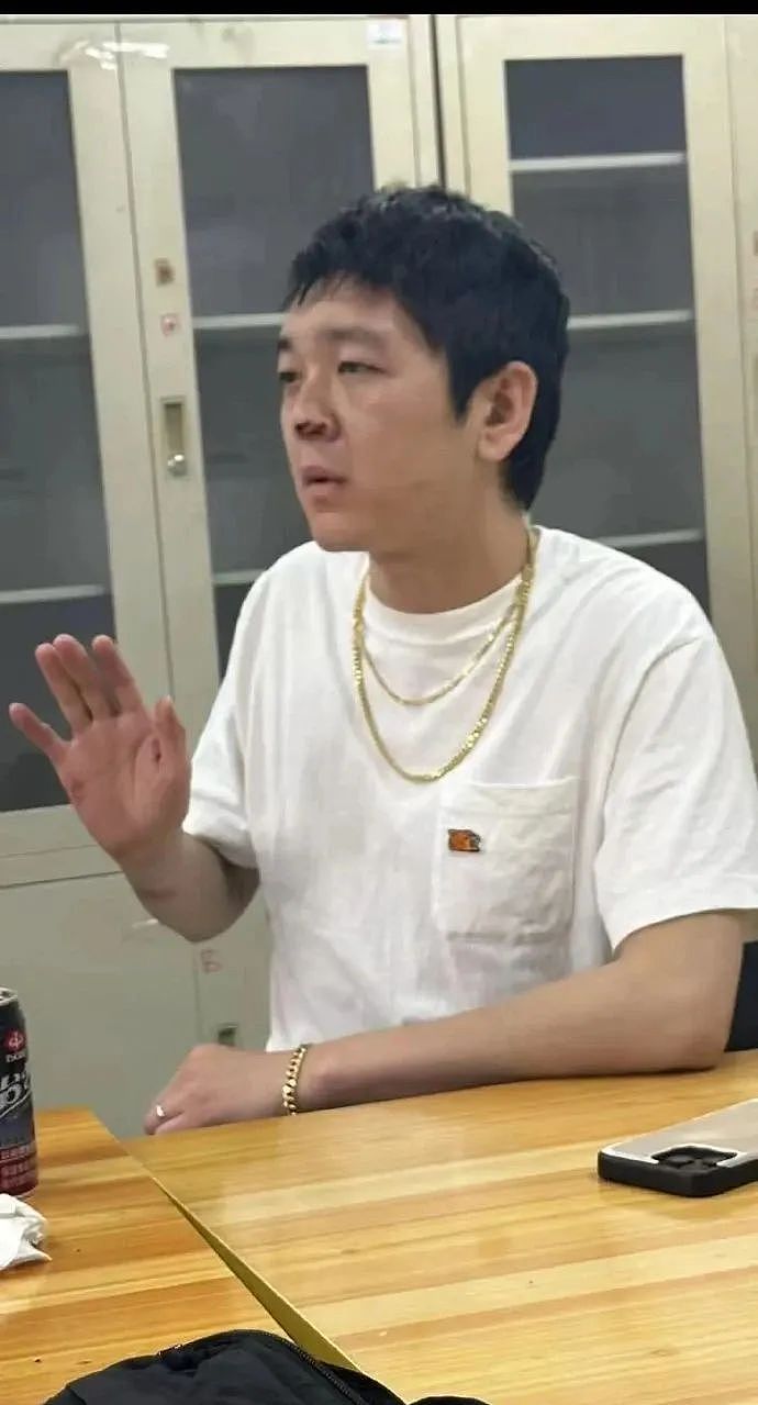 马思纯男友又被打了!被曝脸部挂彩,网友再度喊话“快分手”(组图) - 2