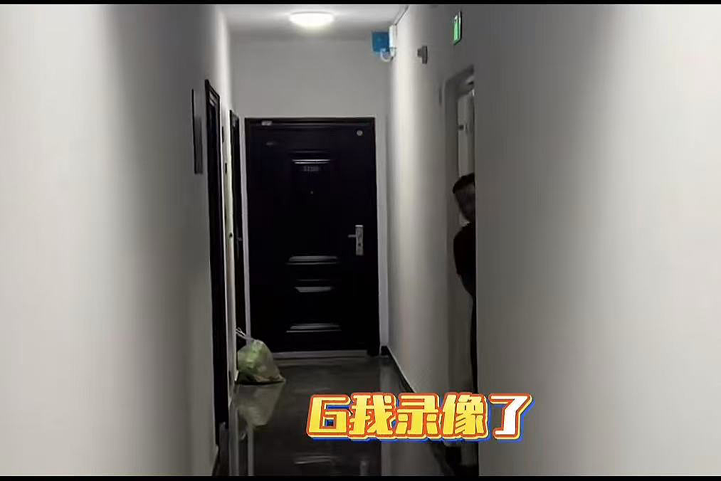 一大批网红凉凉！男博主深夜护送100个女孩回家？脸都不要了！（组图） - 16