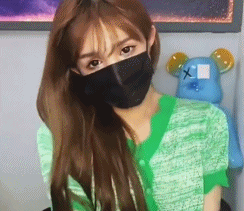【美女】抖音上戴口罩跳舞的“绝美小姐姐”,到底有多性感?(组图) - 15