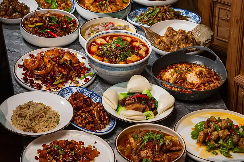 中国根本没有中餐!外国妹子落地澳门只为吃正宗美食,逛了一天后怒喷:太失望了(组图) - 15