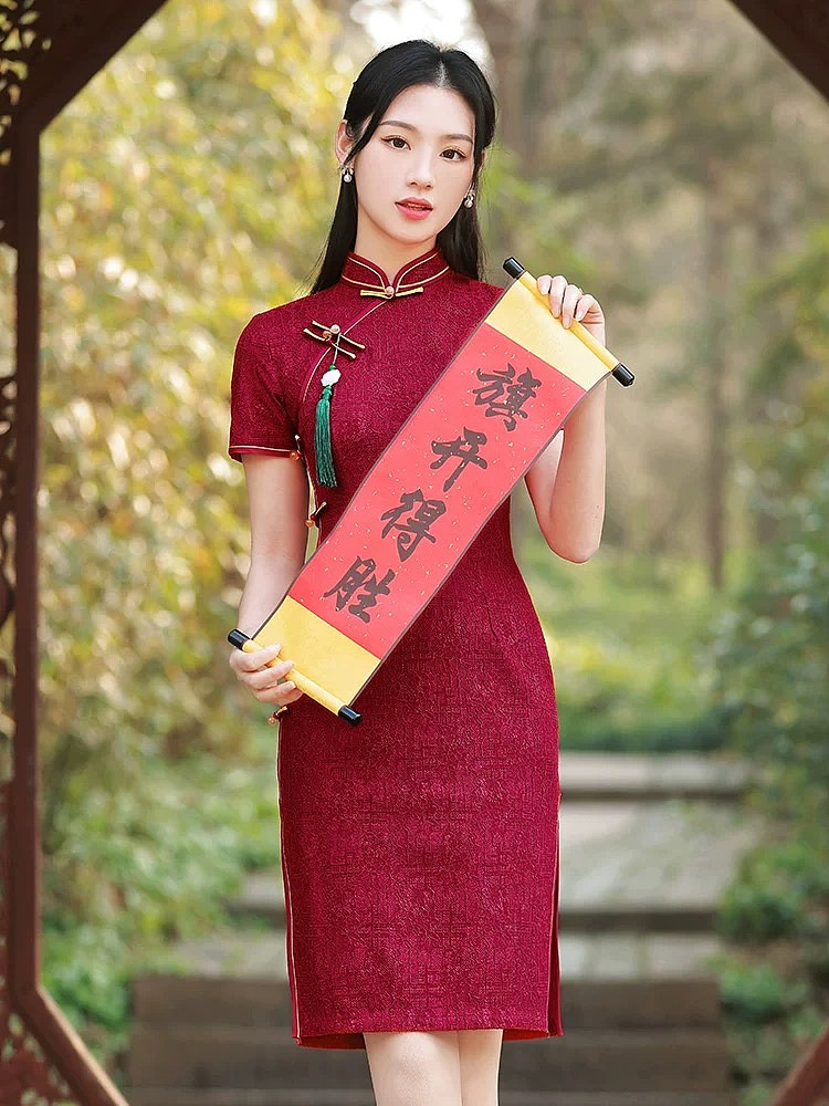 高考内裤销量涨10倍，“旗开得胜”旗袍爆单（组图） - 6