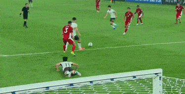 无缘世界杯!世预赛国足0-1提前出局,68年首负印尼(视频/组图) - 16
