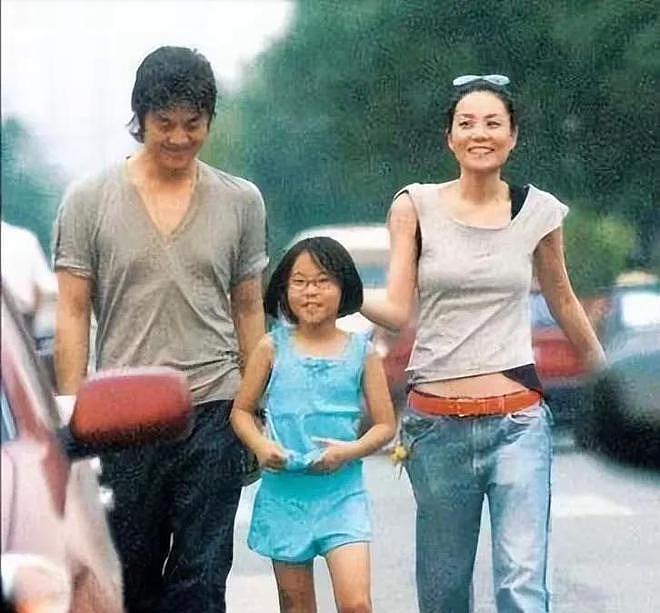 李亚鹏一觉醒来天塌了！欠下巨债，妻子一番话揭开他多年遮羞布（组图） - 4