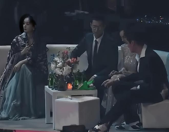 《酱园弄》定档，赵丽颖和杨幂的“女二之争”，这次闹了笑话（组图） - 9