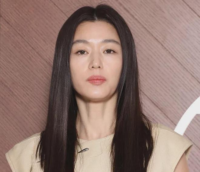全智贤老公炒币风波升级!被扒是假豪门,和女方一起买房只出零头(组图) - 1